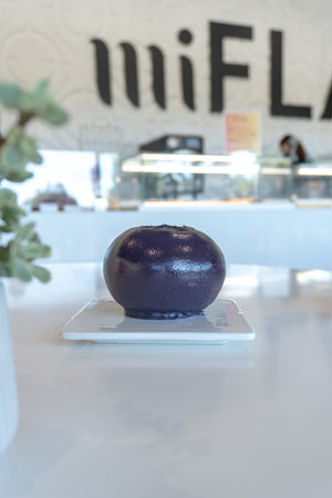 
                  
                    Load image into Gallery viewer, Viral Fruit Cakes
                  
                