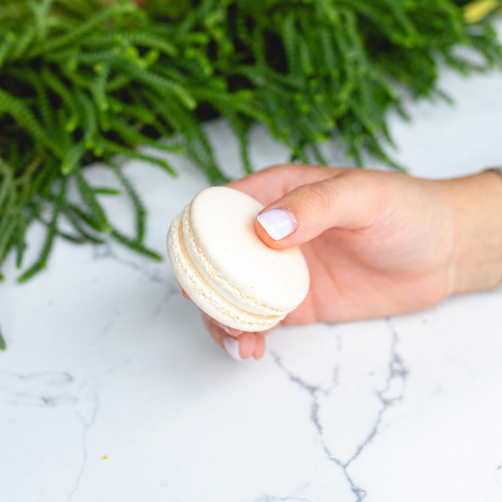 Vanilla Milkshake Macaron – miFLAVOUR
