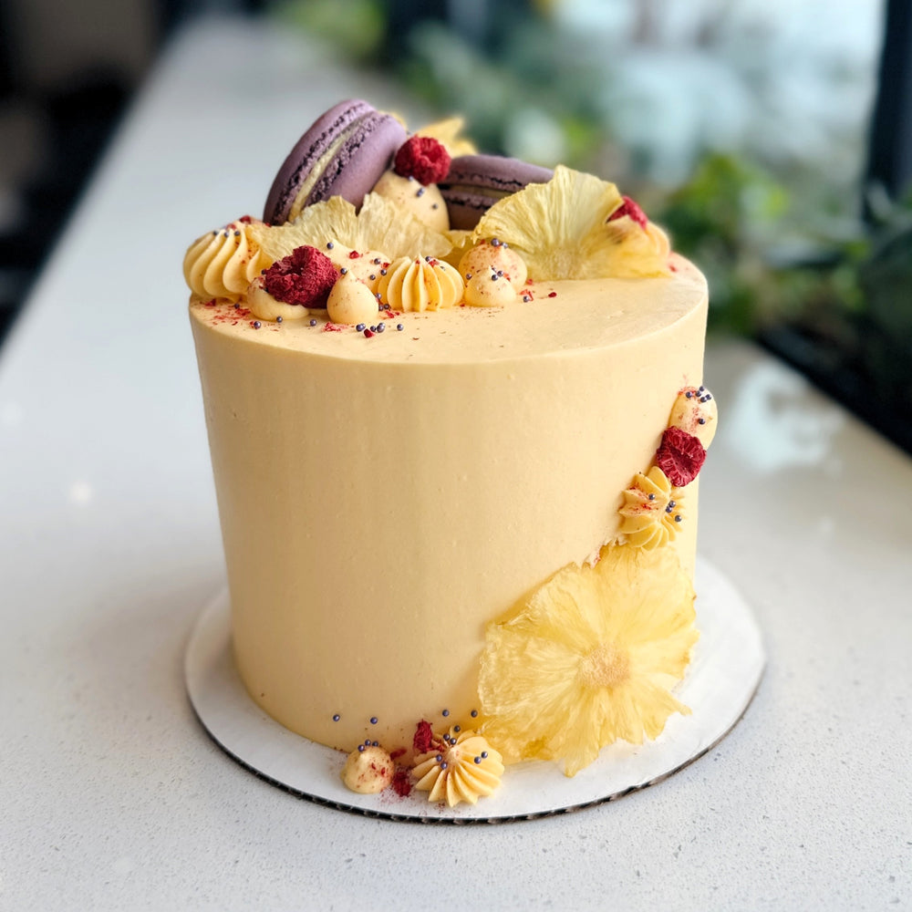 LUNA CAKE (DAILY CASE CAKE)