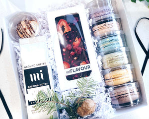 
                  
                    Load image into Gallery viewer, PREMIER Gift Box
                  
                