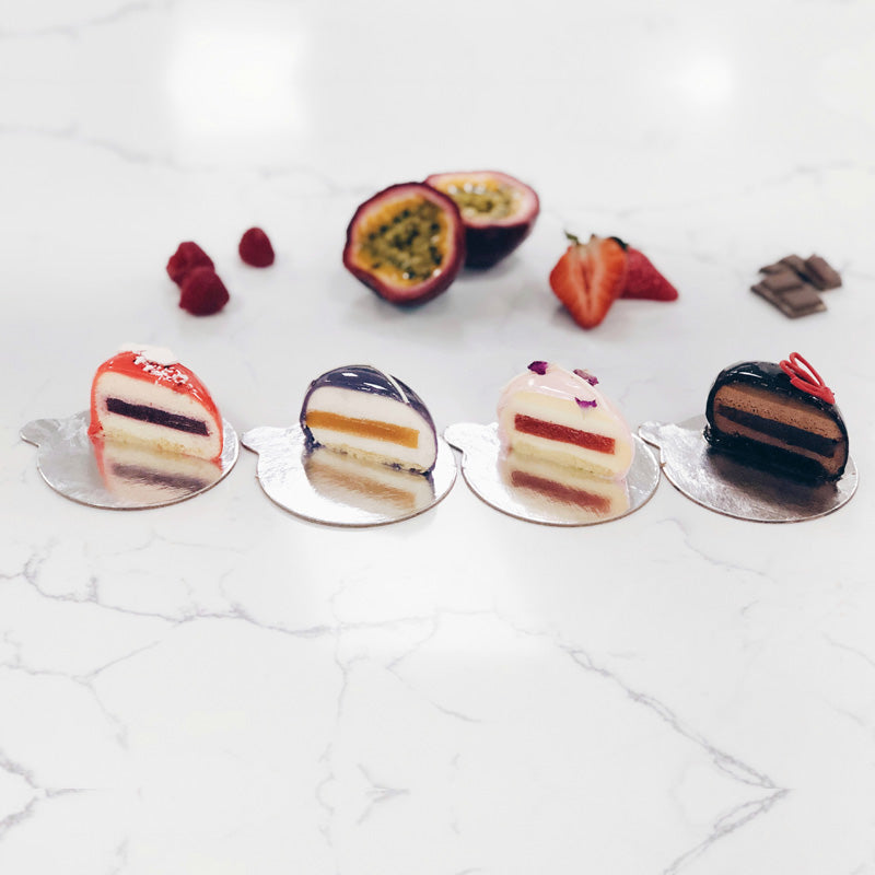 
                  
                    Load image into Gallery viewer, Sweetheart Mirror Mousse Cakes
                  
                